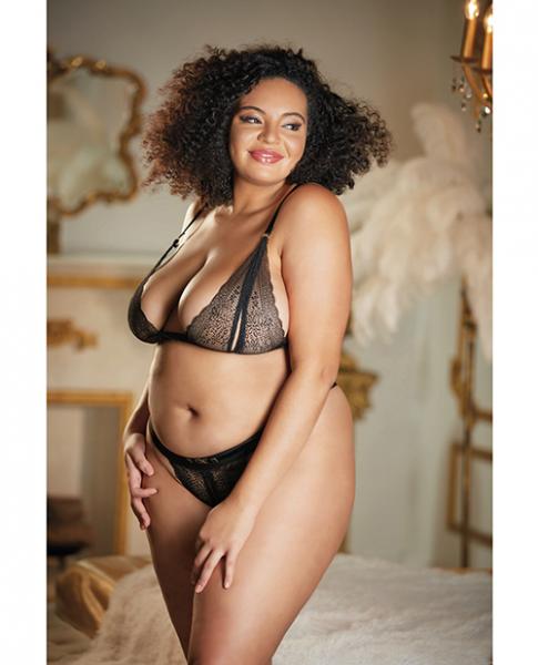 Allure Lace Peek A Boo Bralette & Panty Black Qn Default Title Allure Lingerie Women - Lingerie - Sets