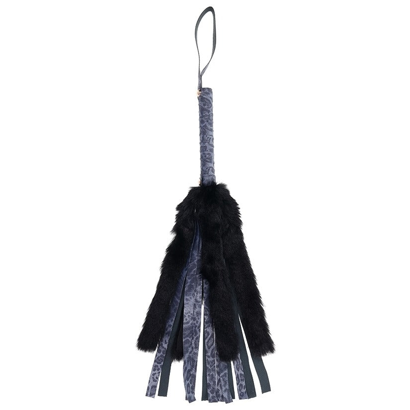 Cougar Faux Fur Flogger Sportsheets Toys - Fetish